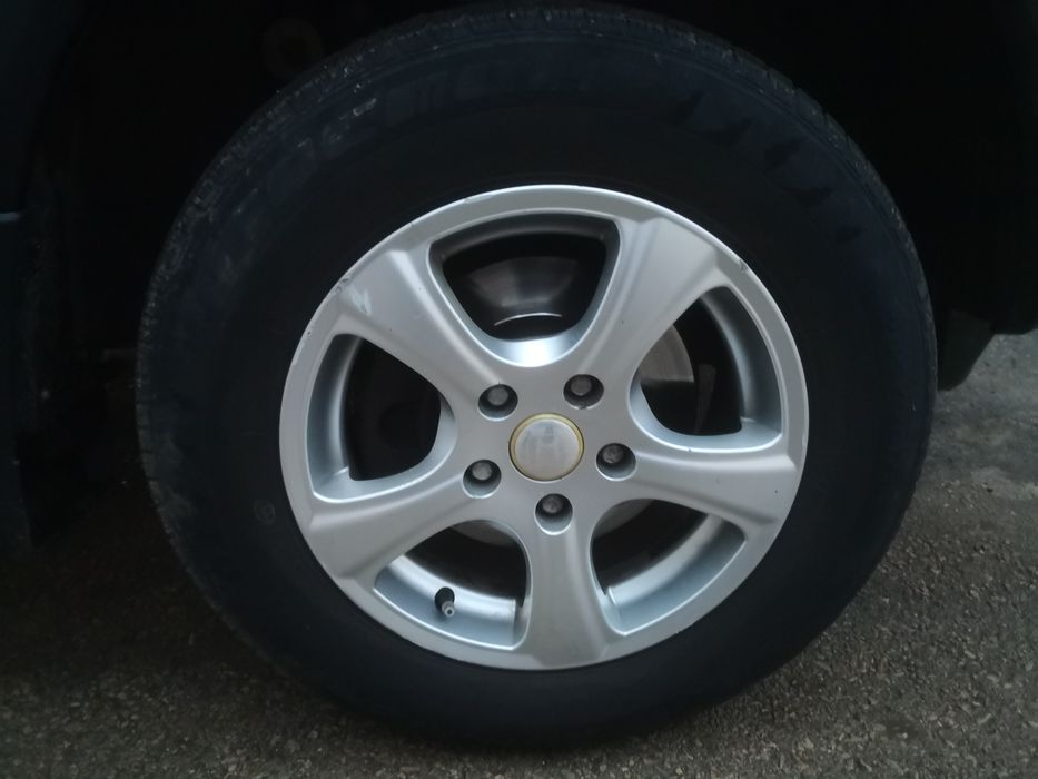 Джанти с гуми 205/70/15 5х114.3