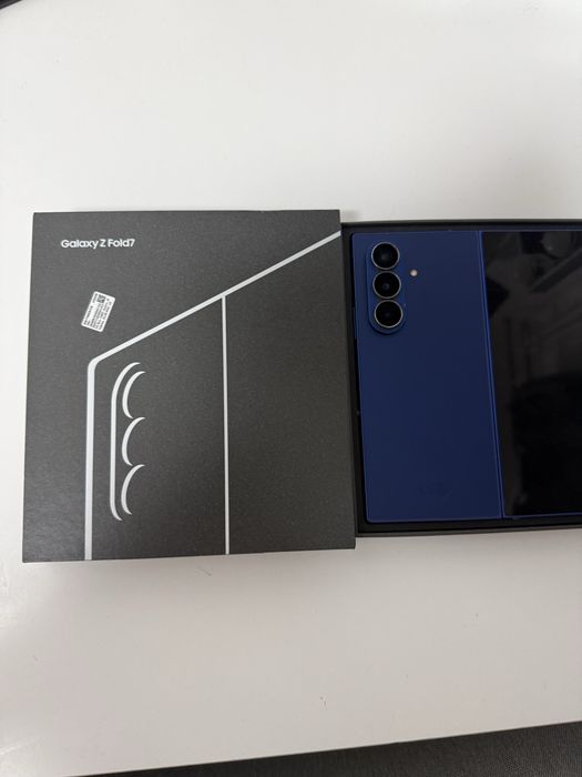 Samsung Galaxy Z Fold 7