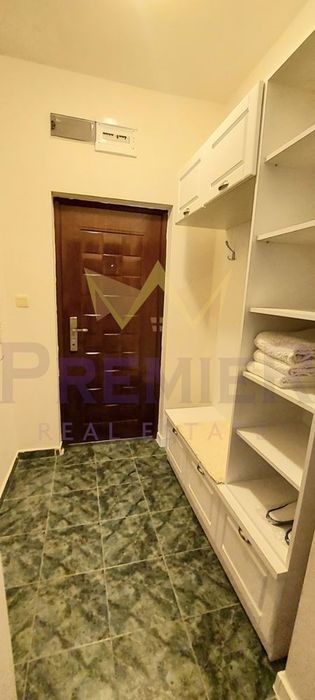 Дава се под наем Двустаен апартамент в к.к. Св.Св. Константин и Елена - 65 кв.м за 51 € - Снимка #7