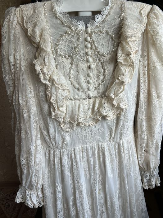 Колектер сатылады бари орамалдарымен