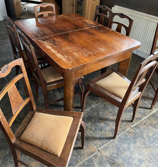 Masa și scaune dining