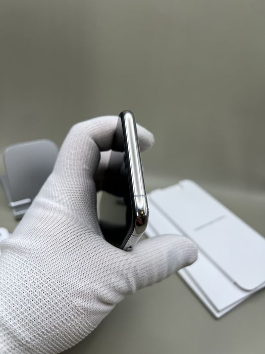 iPhone Xs, iCloud, Silver, КАТО НОВ, НА ЧАСТИ!