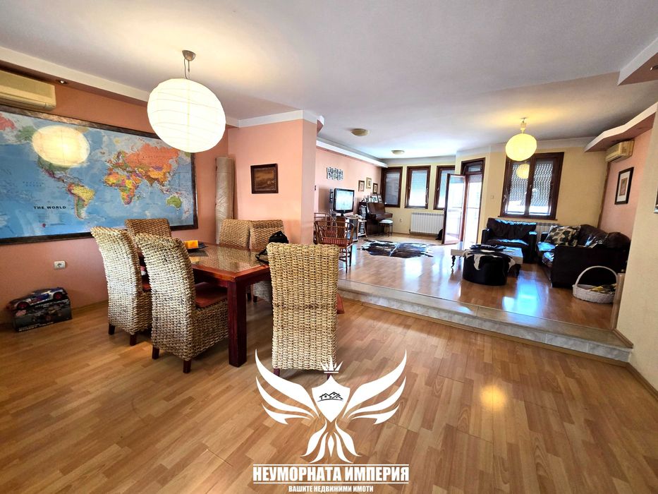 Продава се Къща в Асеновград - 390 кв.м за 1154 €/кв.м - Снимка #3