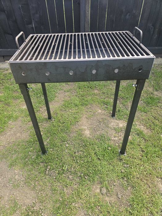 Gratar demontabil 60x40 materiale rezistente