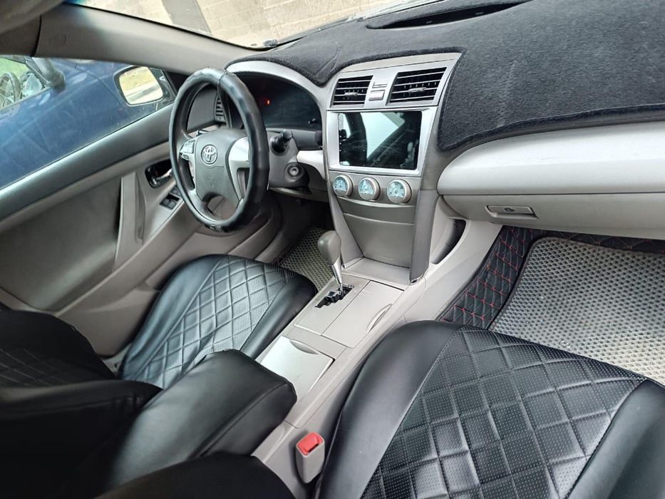 Продаю авто в отличном состоянии , вложений не требует , резина новая