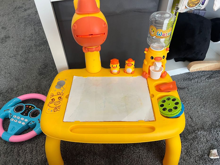 Детска маса за рисуване с проектор - жираф