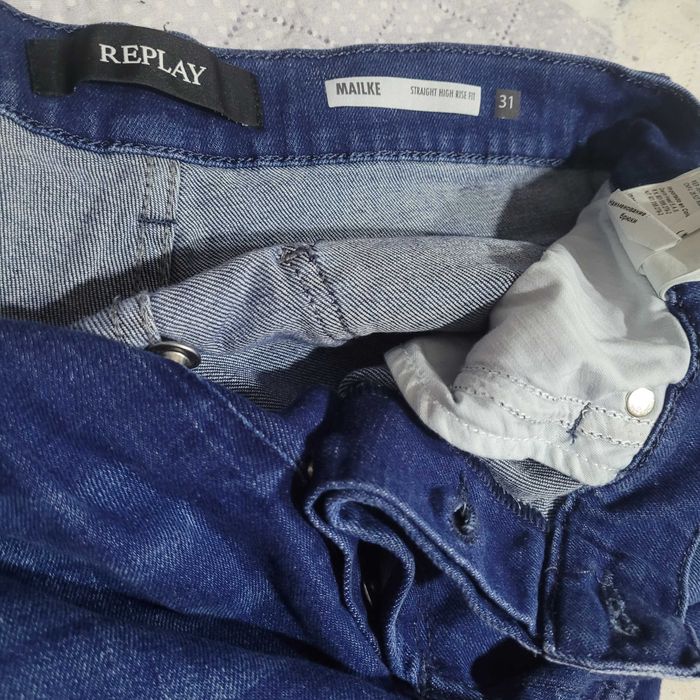 Нови дамски  оригинални дънки на Replay ,М размер