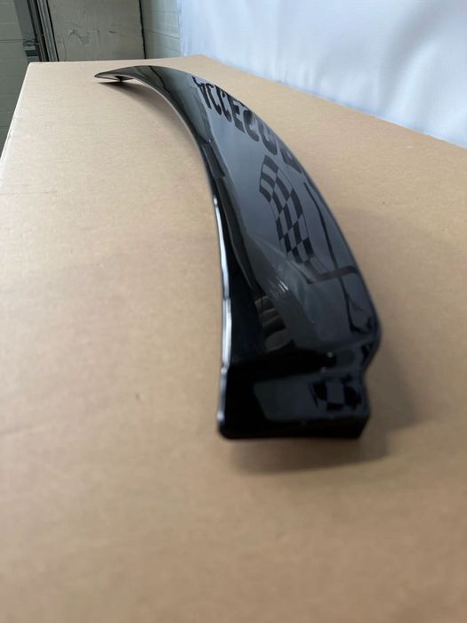 Eleron luneta compatibil cu Bmw Seria 3 F30 sedan negru lucios