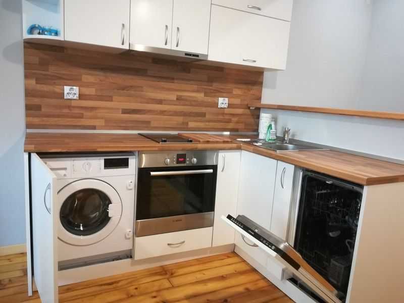 Двустаен имот в Център - НДК