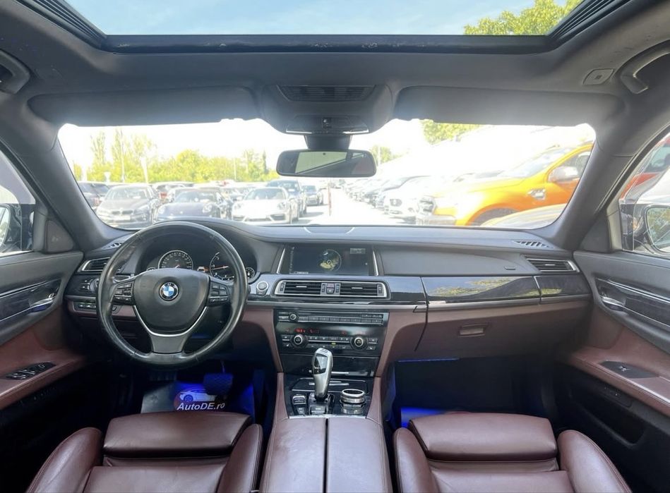 BMW 740D  313 Cp