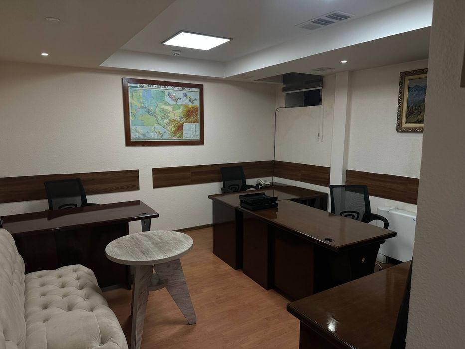 Уютный меблированный  Офис в цоколе на Саид Барака