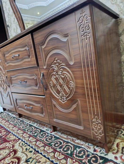 Спалний мебел комплект