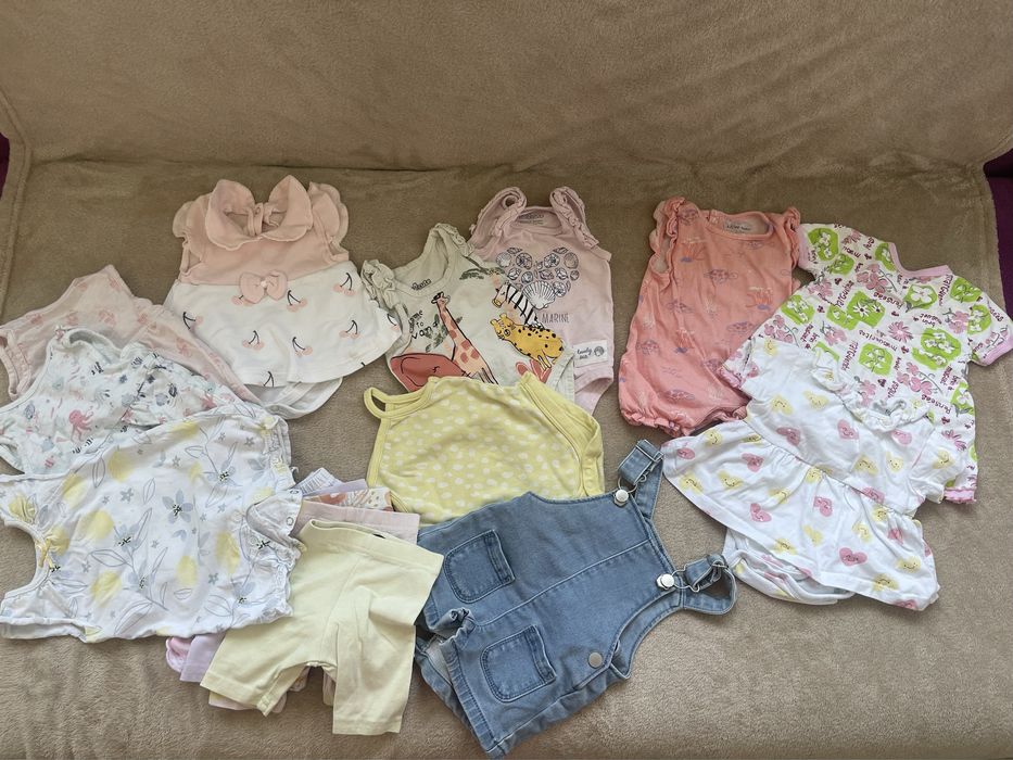 Лот летни дрехи за момиче 0-3 м 62 см