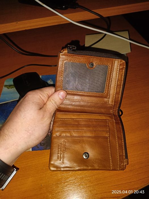 Portofel bărbătesc piele