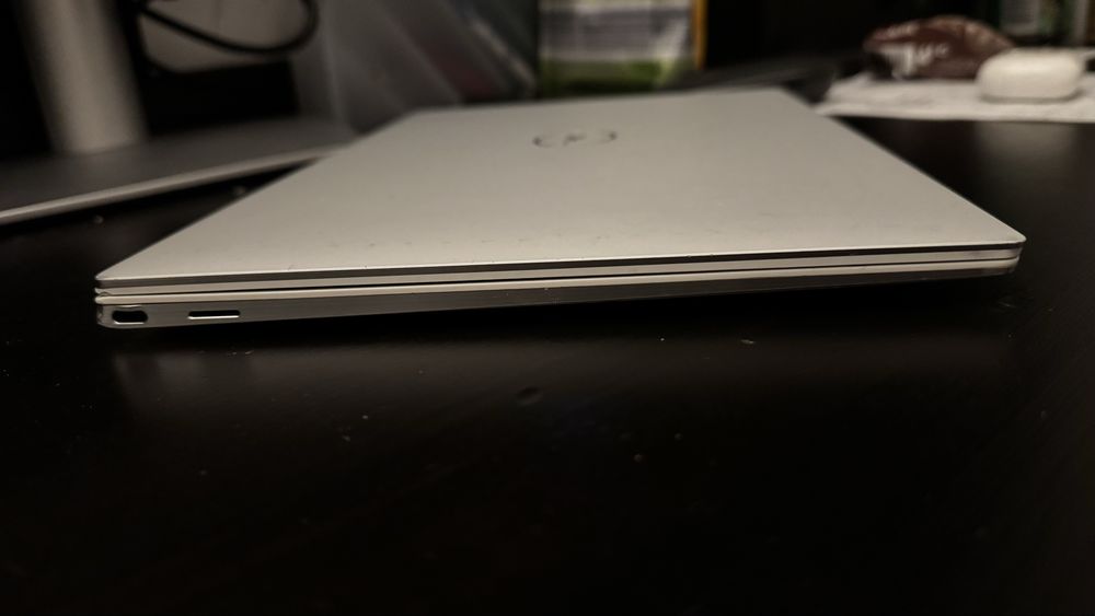 Dell XPS 13 9300 16gb/1TB; Ecran 4k; Intel I7 10th Gen