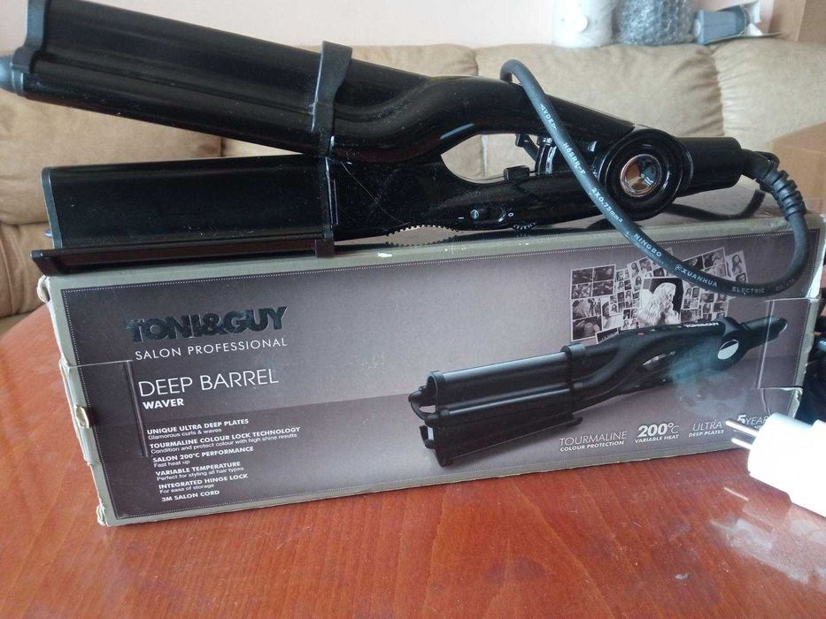 Ретро преса за коса Toni & Guy