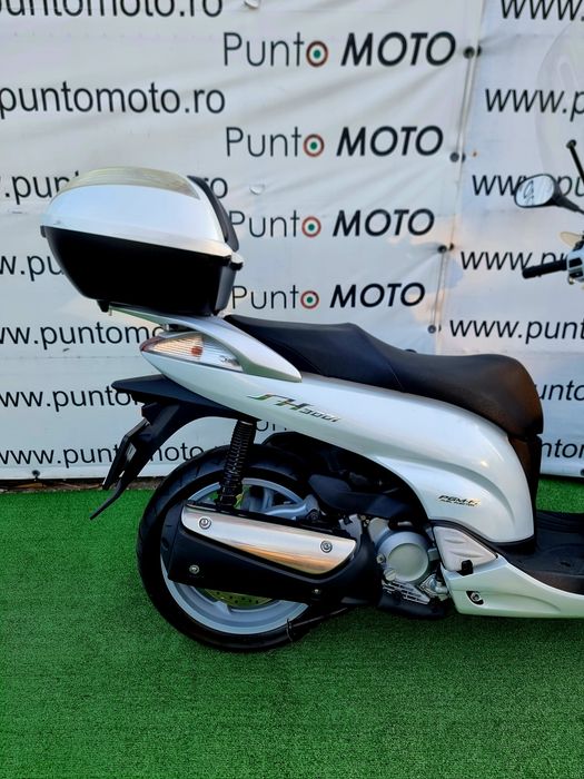 Honda Sh 300i     nu  Piagio