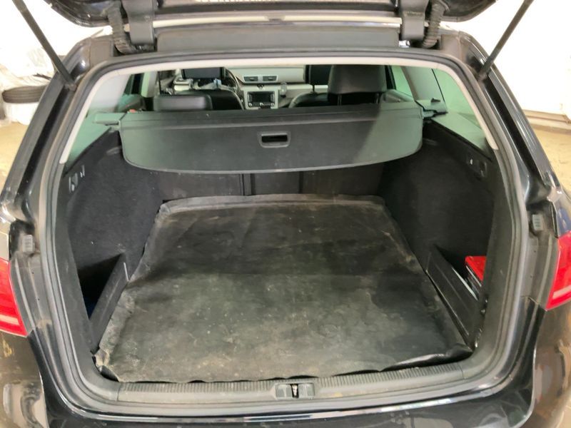 Volkswagen Passat 2.0 TDI Highline BlueMotion Tech 2012