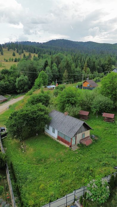 Casa si teren de vanzare intravilan Putna