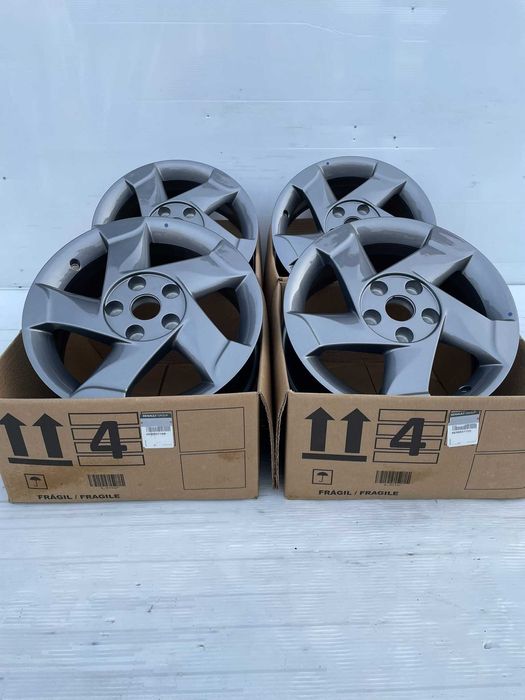 Jante noi R16 originale Dacia Duster model Aconit 5x114.3 6.5J ET50