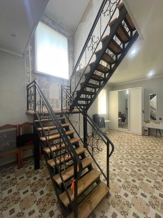 Продажа 2-этажного дома