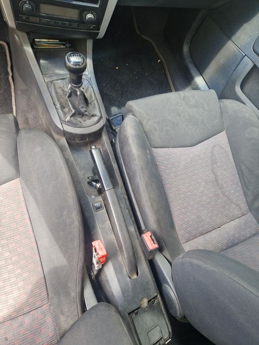 Сеат ибиза 1.9тди 131кс на части