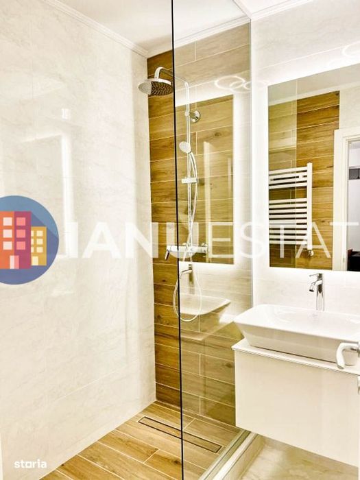 13 Septembrie Uranus Marriott Palatul Parlamentului Nou Centrala