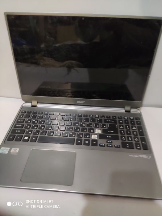 Продам ультрабук acer на запчасти