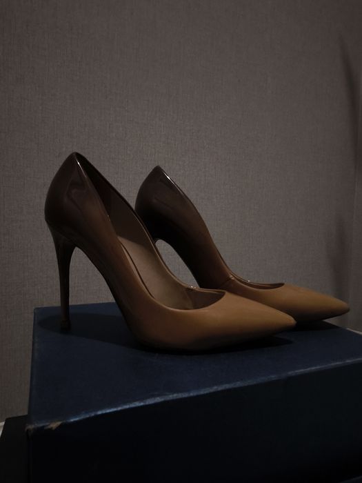 Продам женские туфли Aldo.