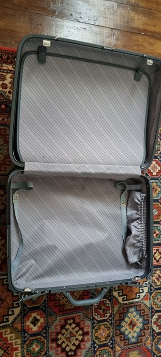 Geanta, valiza, troler Samsonite pe roti cu cifru