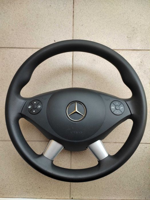 Волан за Мерцедес спринтер А906