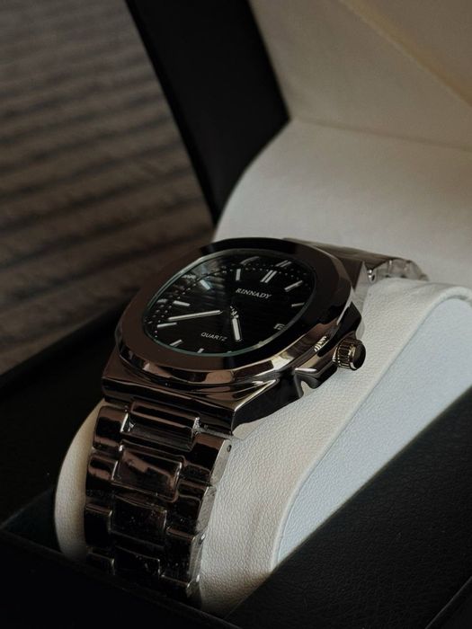 Чесы наручные RINNADY