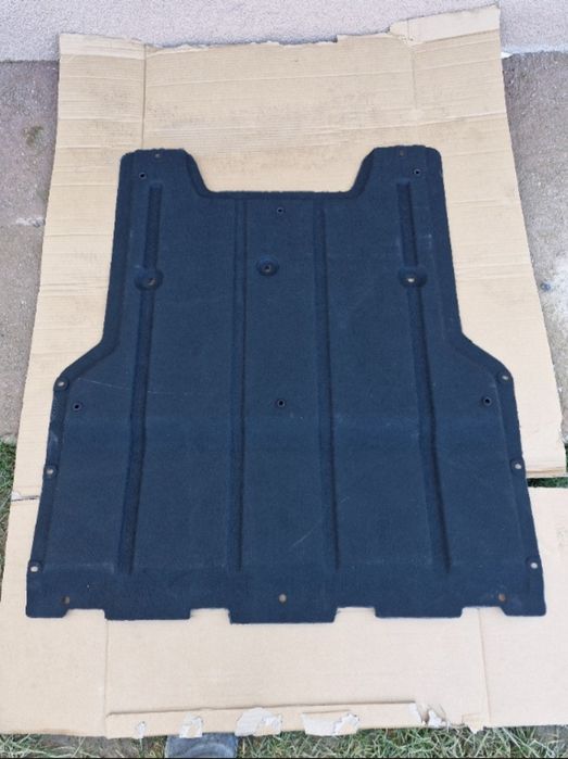 Scut motor Audi Q3 NOU 2011-2018 Material