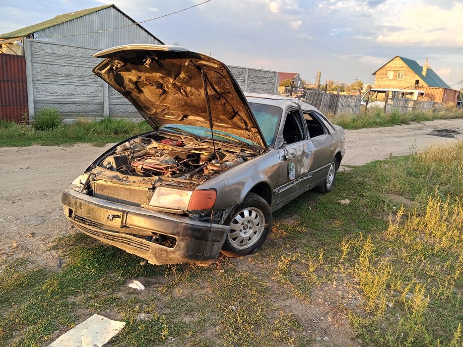 Ауди 100 с4 по запчастям