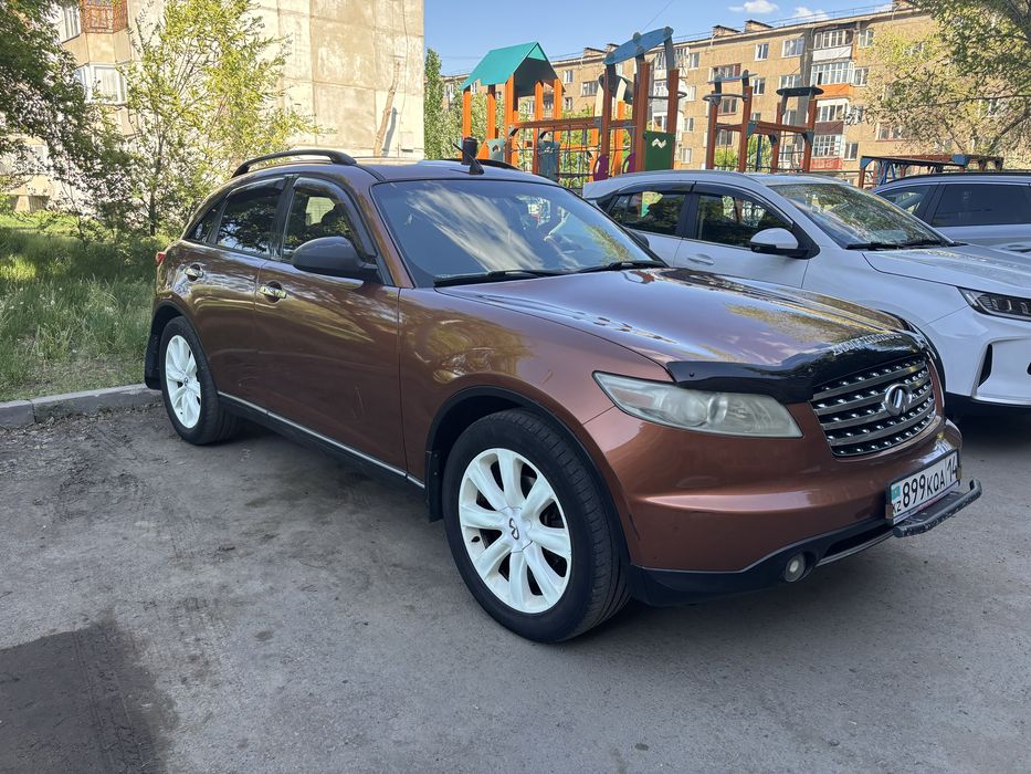 Продам Infiniti fx35 2003 год
