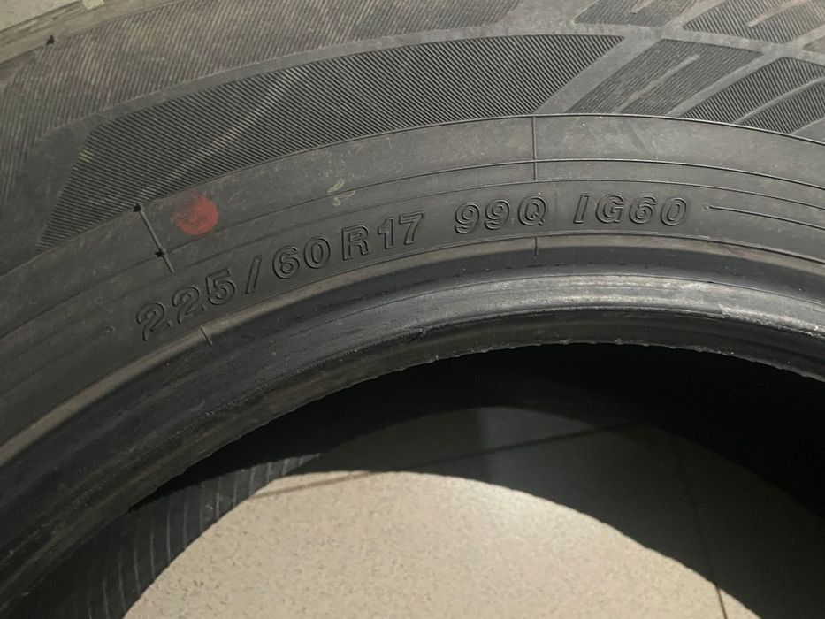 Yokohama 225/60 R17