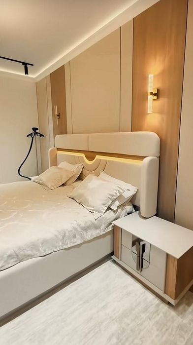 Спальный гарнитур в отличном состоянии