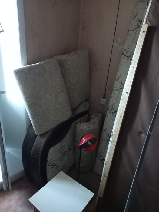 Отдам даром диван раскладной