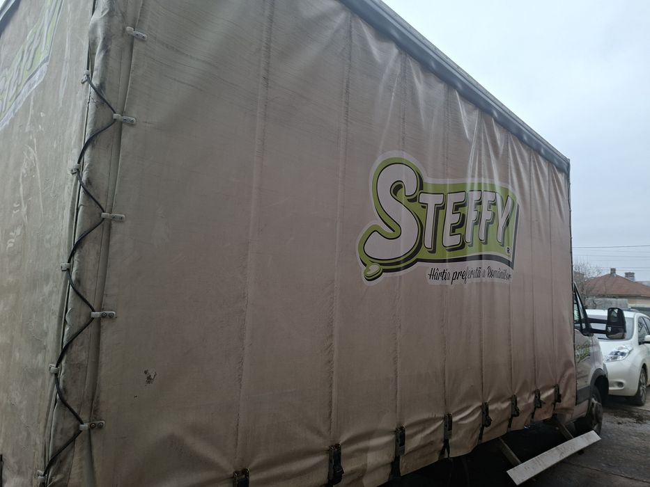 Bena cu prelata  de 10 ewp pe role iveco 4.9m/2.2m/h2.5m