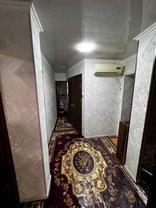 3 Xonali kvartira sotiladi