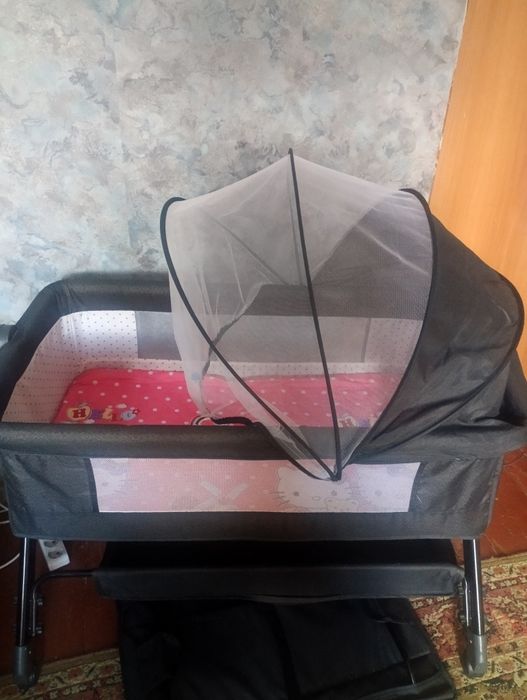 Продам Детскую кроватку.