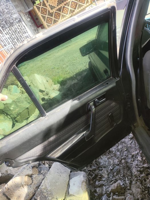 Мерседес 190 2куп 1990