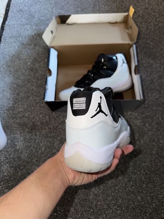 Air Jordan 11 (40-45)