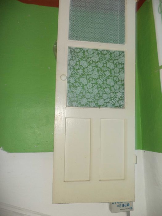 Продам межkомнатнyю дверь бy