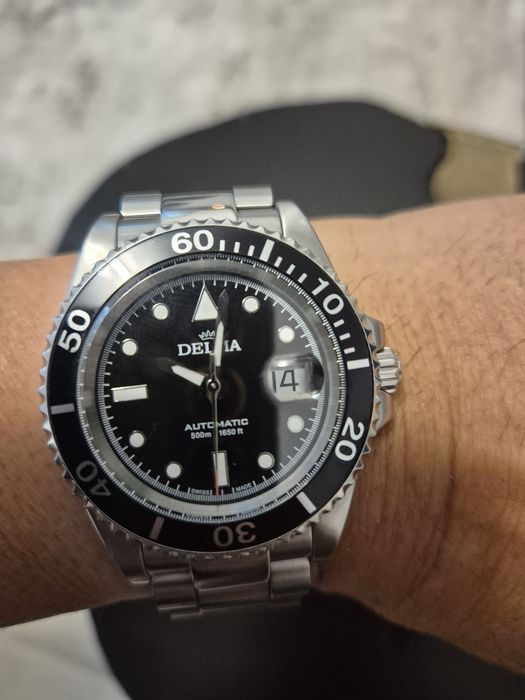 Vand ceas automatic Delma