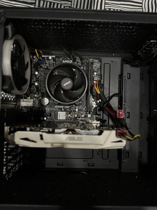 Геймърски компютър