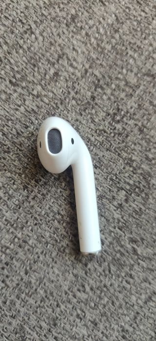 AirPods 2   1 наушник