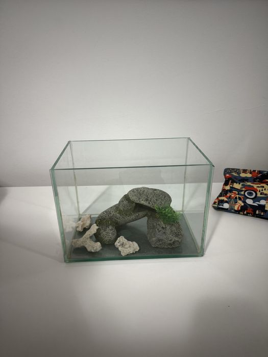 Vand Acvariu dimensiuni 23/14