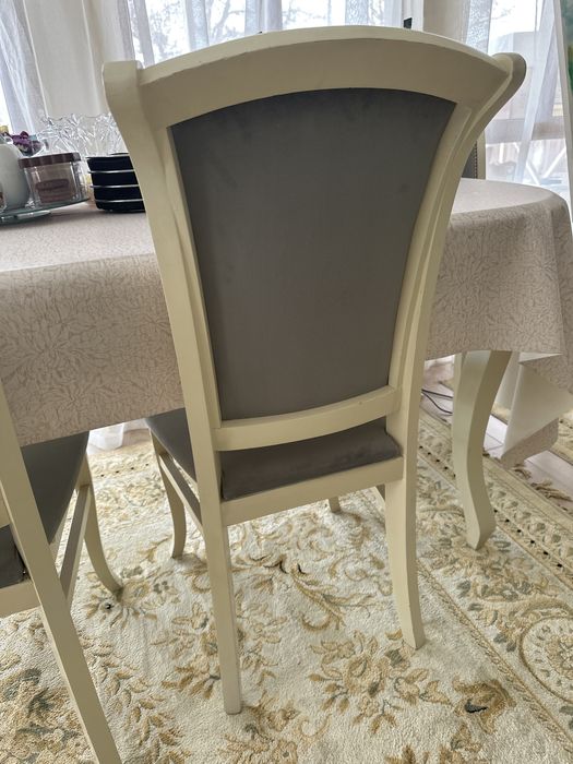 Продам 6 стульев