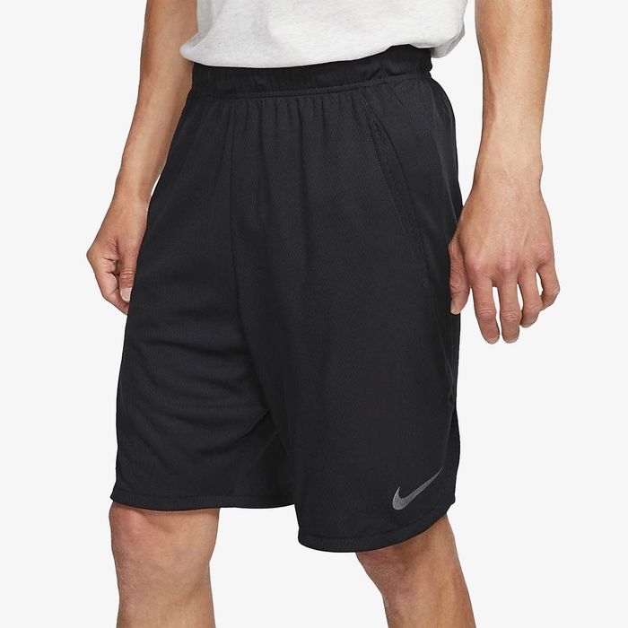 Nike DRI-FIT Shorts оригинални гащета S Найк спорт фитнес черни шорти